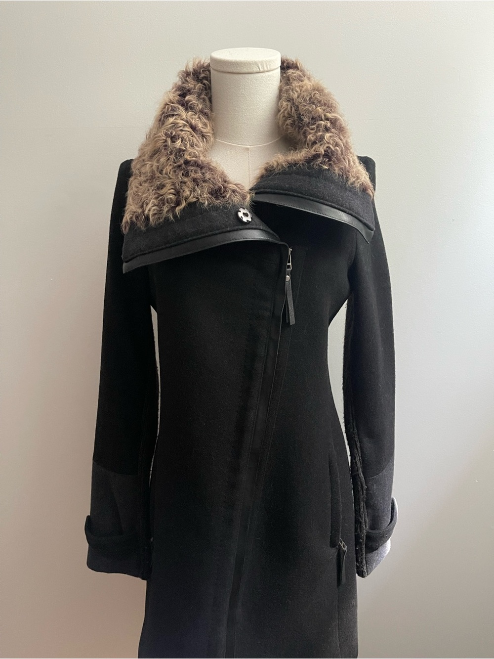 POLO GARAGE Wool Blend Coat Black Asymmetrical Zip High Collar Faux Fur Trim